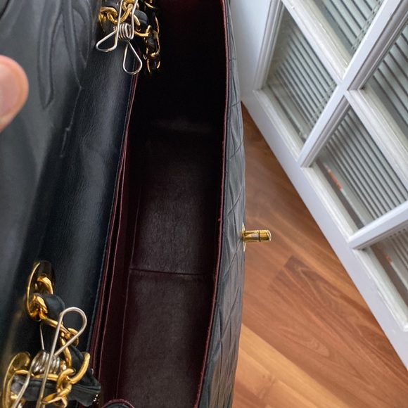 Vintage Quilted lamb skin  jumbo Chanel half flap maxi bag - Picture 3 of 4